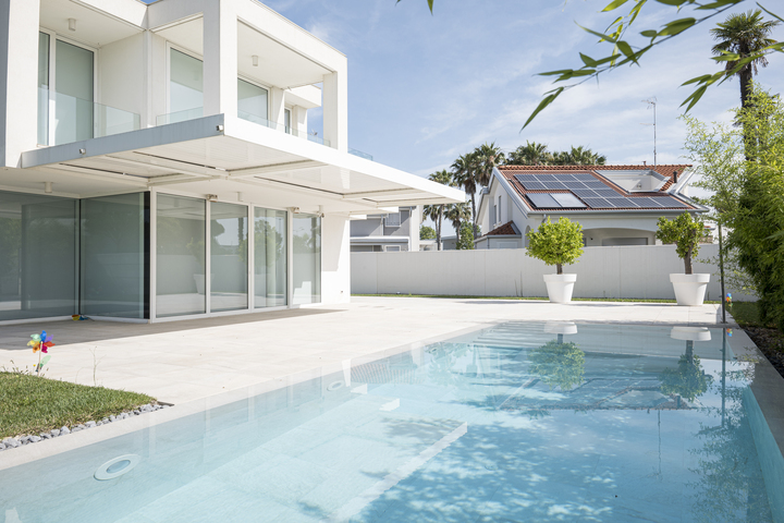 Uniqueness and design: distinctive elements of this complex of wonderful villas in Jesolo